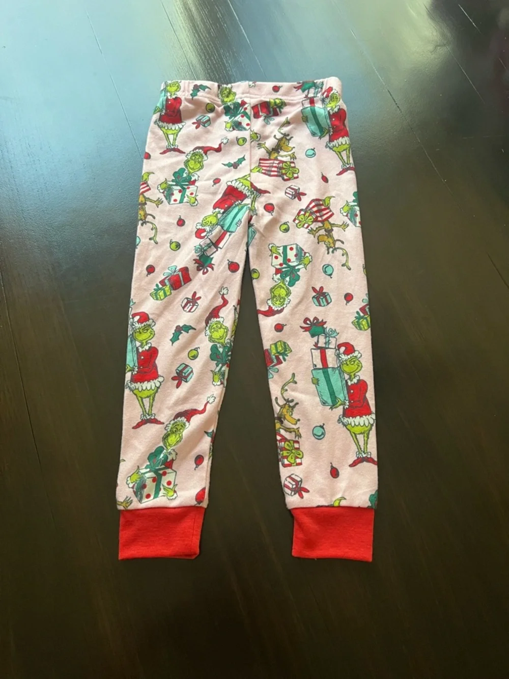 New - Dr. Seuss The Grinch Christmas Pajama Set